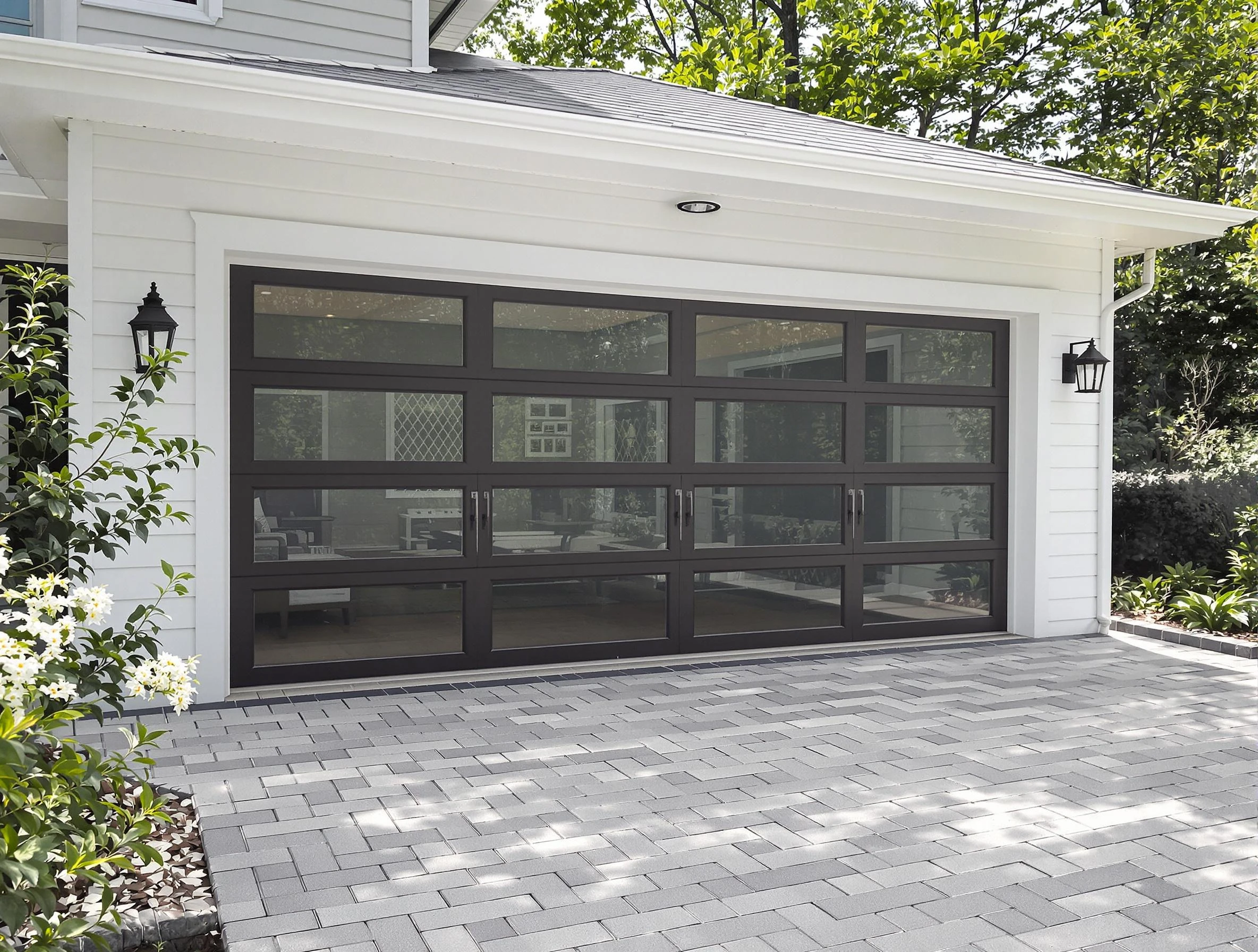 Glendale Garage Door Repair design specialist presenting custom garage door options to Glendale homeowner
